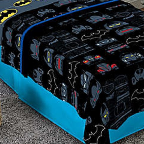 brand new Batman Guardian Speed 3-piece Black, Gray, and Blue Twin Sheet Set - Picture 13 of 15
